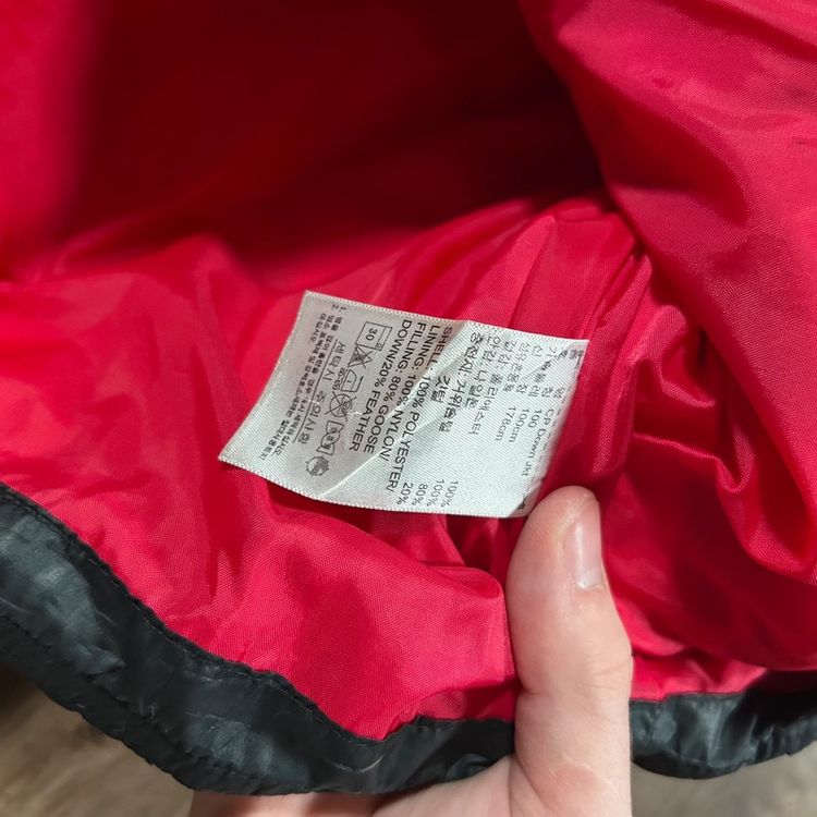 VintageAdidas Black and Red Puffer Coat   image 4
